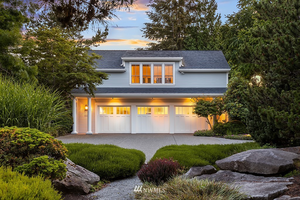 2247 Evergreen Point Road Medina, WA 98039 - Photo 31 of 37