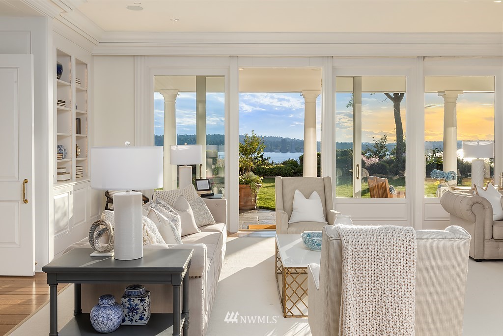 2247 Evergreen Point Road Medina, WA 98039 - Photo 7 of 37