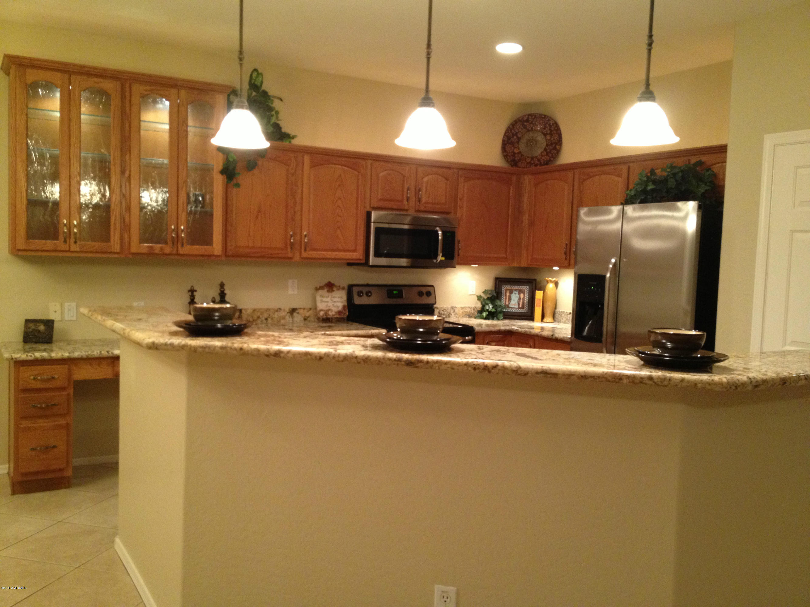 2415 West Carter Road Phoenix, AZ 85041 - Photo 3 of 78 KitchenIMG_4008