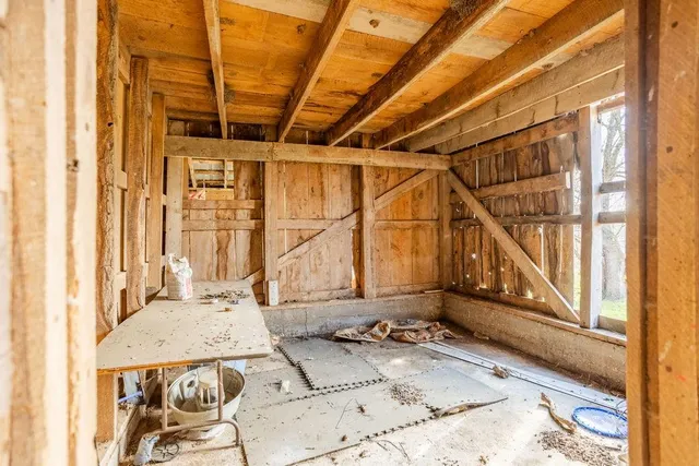 $84,900 | 24439 County Road 211, Flemington, MO 65650