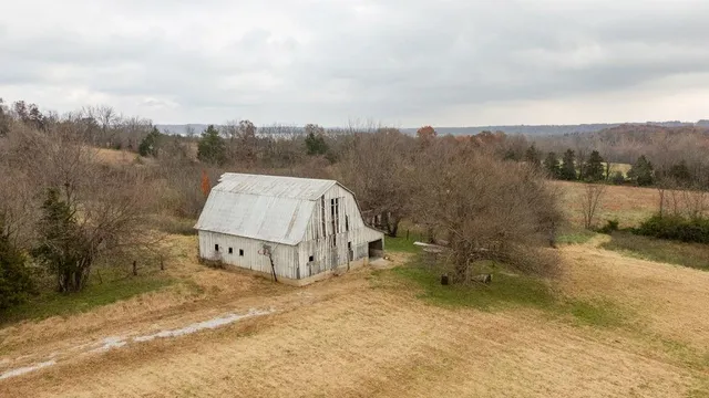 $84,900 | 24439 County Road 211, Flemington, MO 65650