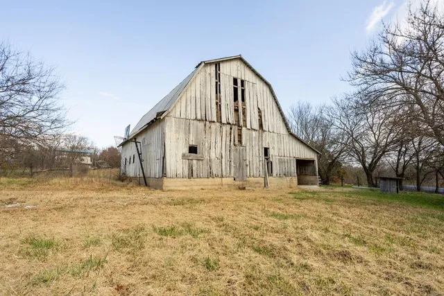 $84,900 | 24439 County Road 211, Flemington, MO 65650