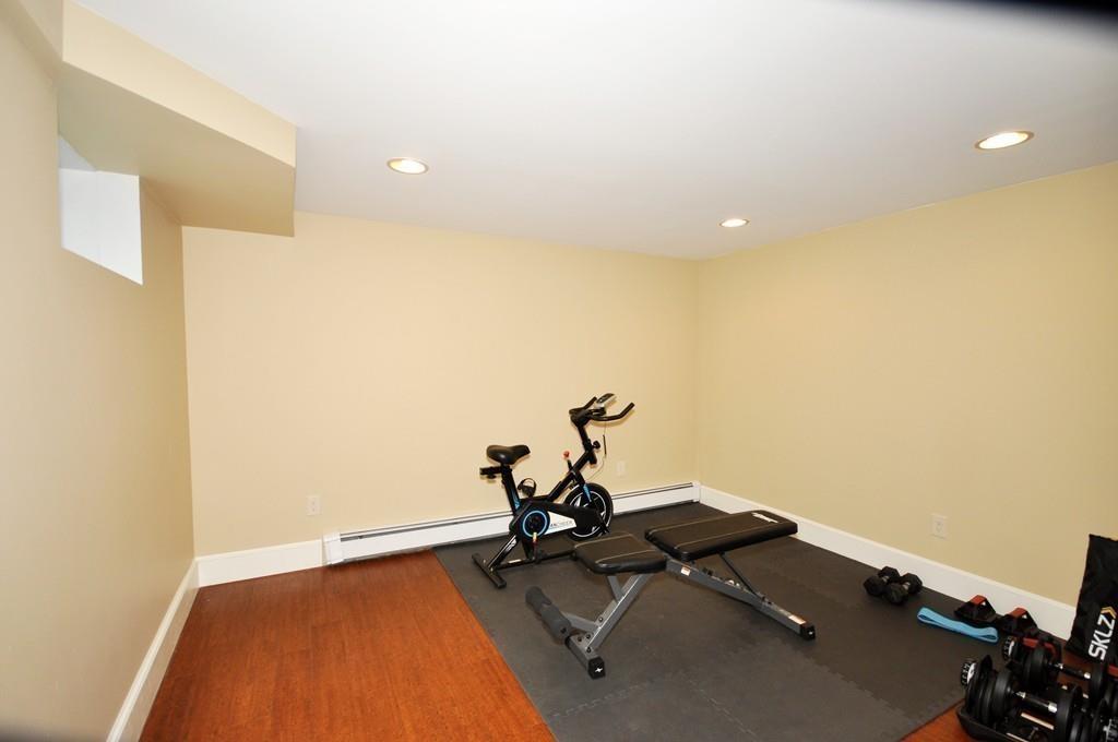 6 Juniper Road Wellesley, MA 02482 - Photo 25 of 34