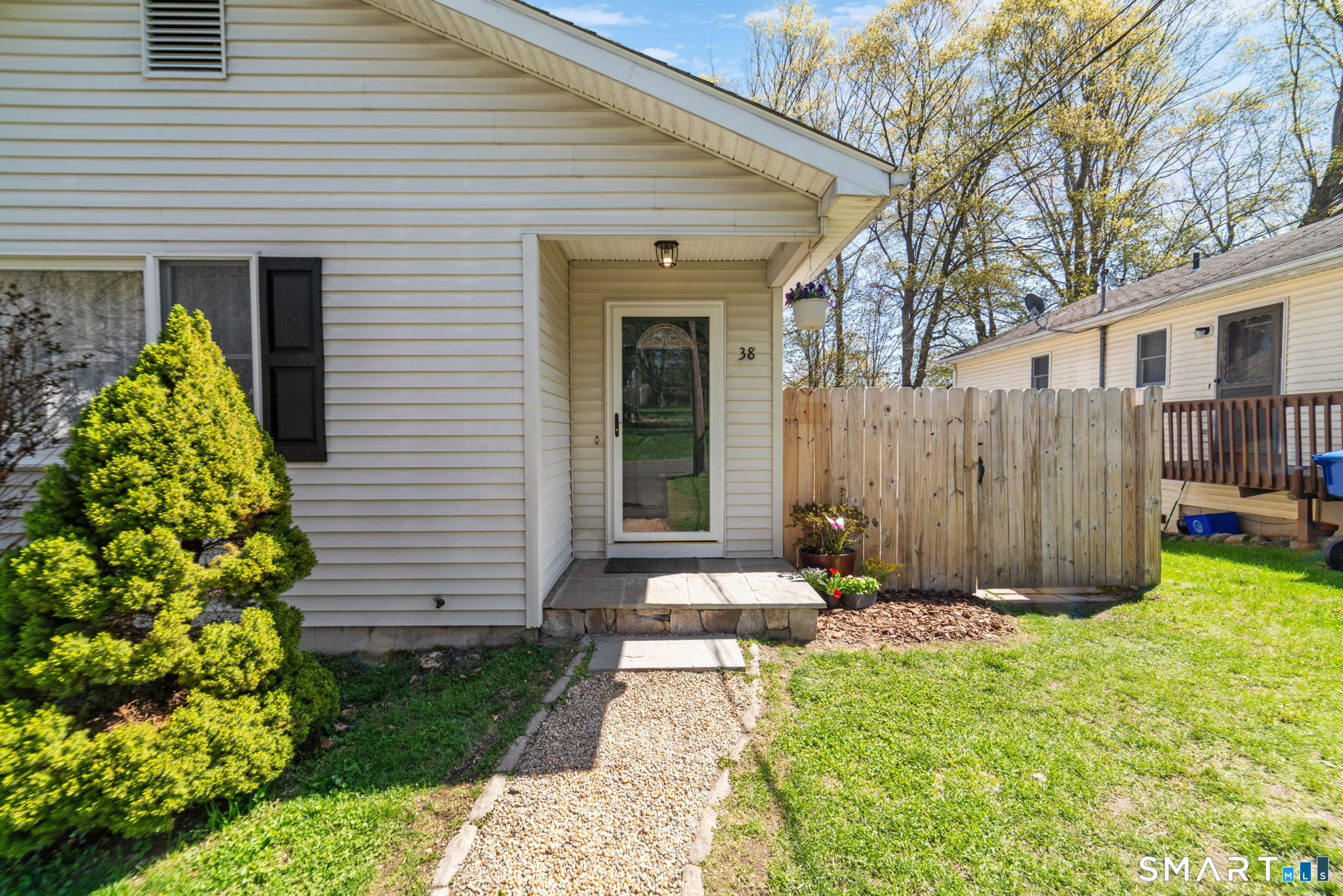38 Johnson Street Torrington, CT 06790 - Photo 2 of 25