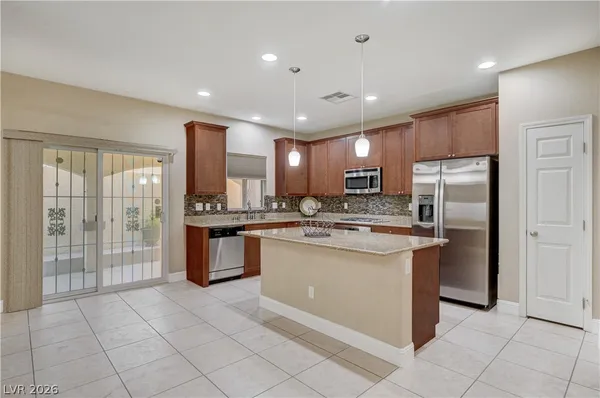 $2,100 | 5663 Foxglove Fields Street, Las Vegas, NV 89130