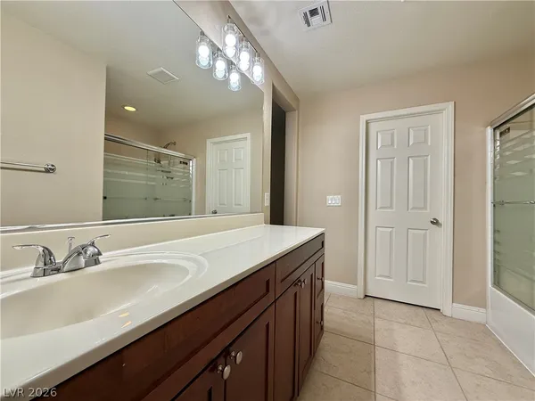 $2,100 | 5663 Foxglove Fields Street, Las Vegas, NV 89130