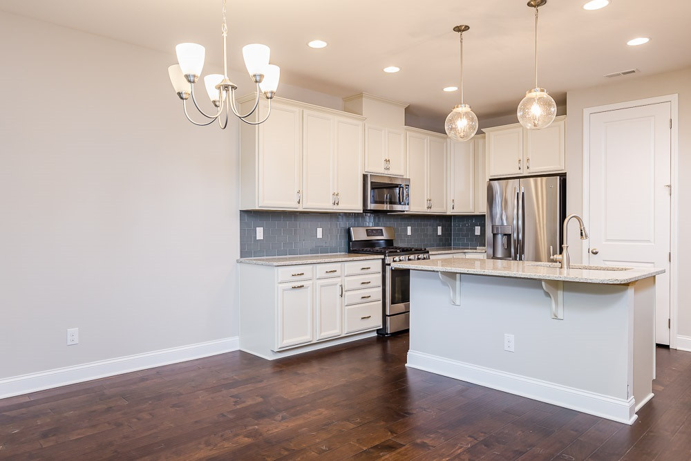 2510 Rambling Creek Road, Unit 30 Apex, NC 27523 - Photo 6 of 30 Kitchen