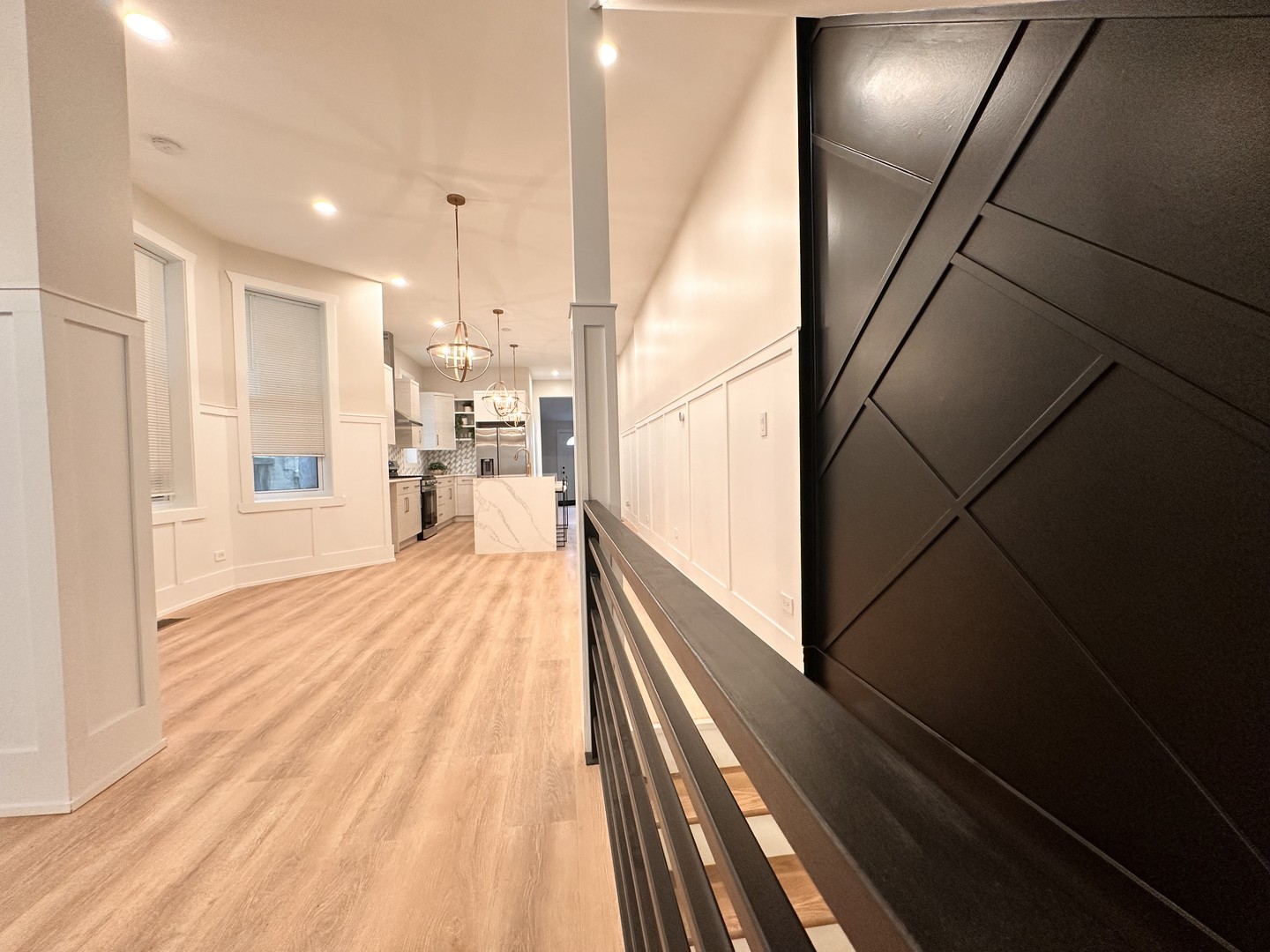4409 South Prairie Avenue Chicago, IL 60653 - Photo 17 of 44 a view of a living room hardwood floor