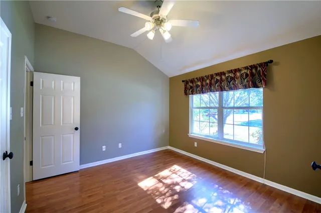 $2,275 | 129 Copperwood Loop, Round Rock, TX 78665