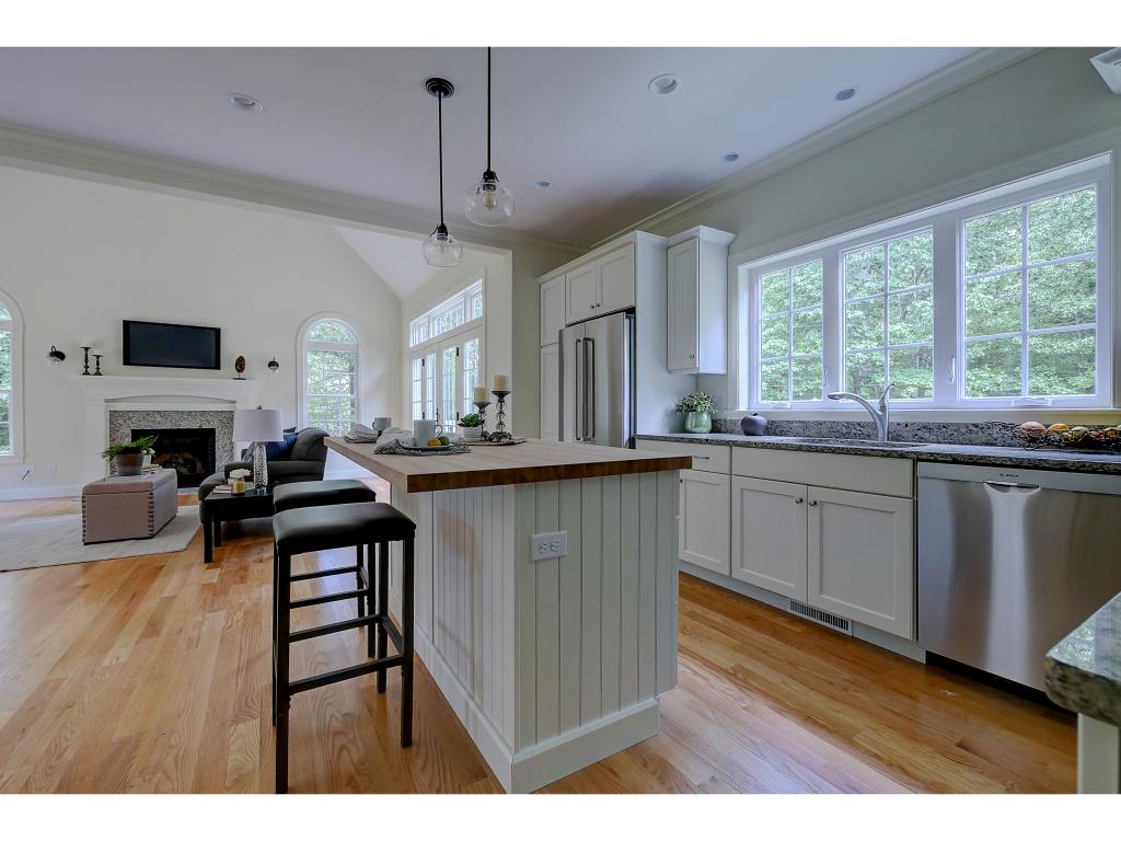26 Pond Parish Road Amherst, NH 03031 - Photo 7 of 29