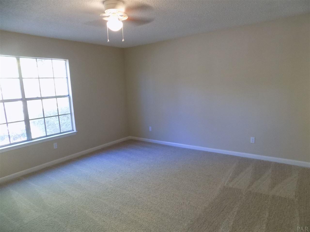 556 Woodlow Road Niceville, FL 32578 - Photo 10 of 23 Gallery Image 10