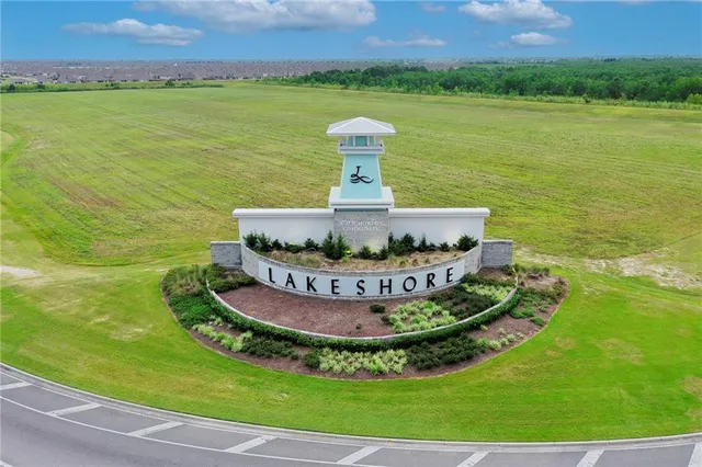 $255,000 | 353 East Lake Drive, Slidell, LA 70461