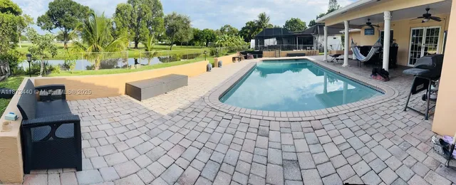 $5,000 | 1230 Northwest 74th Avenue, Unit 1230, Plantation, FL 33313