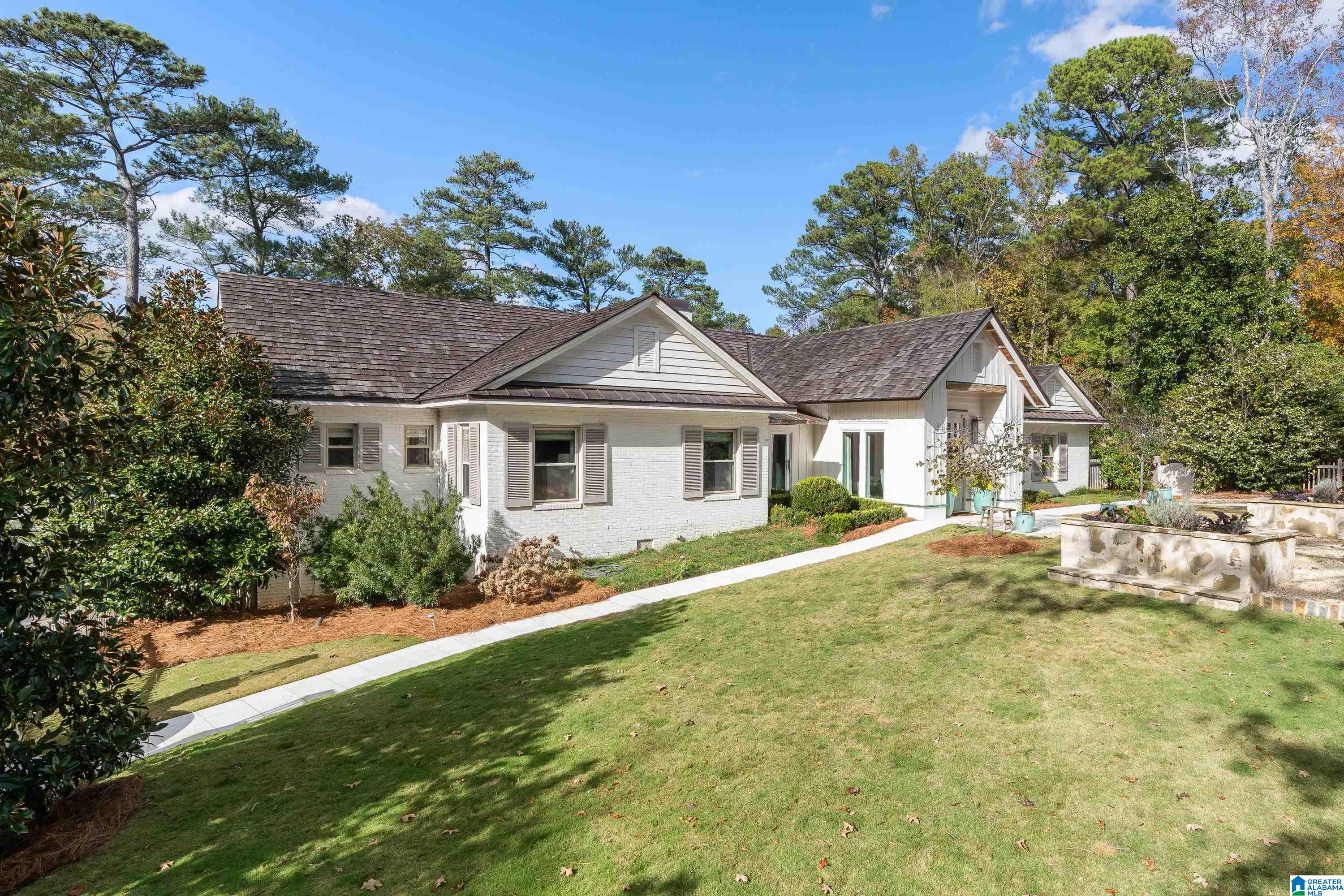 3804 Old Leeds Road Birmingham, AL 35213 - Photo 1 of 70
