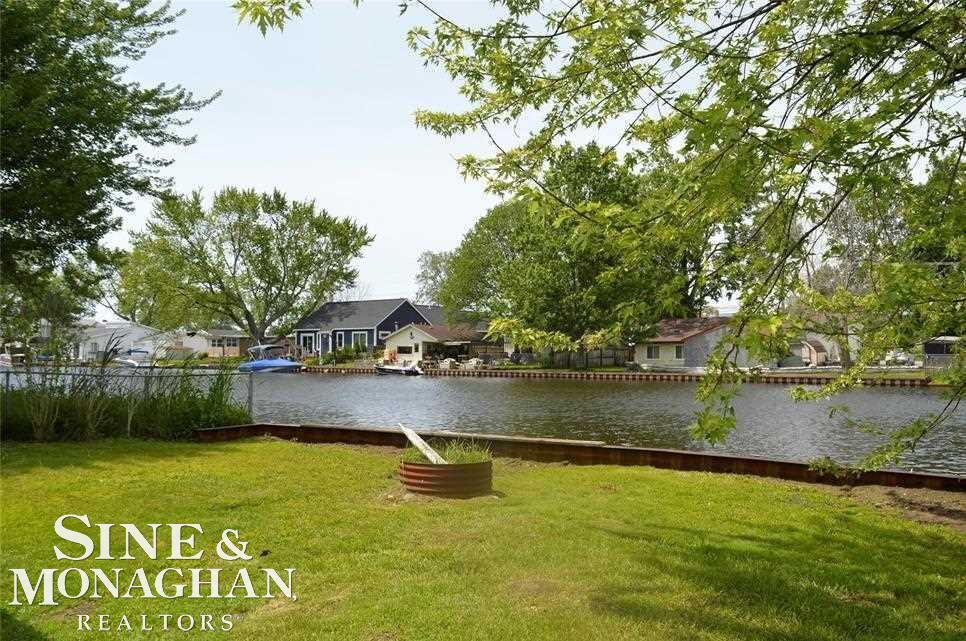 7330 Bealane Road Algonac, MI 48001 - Photo 6 of 24 50058583-5.JPG