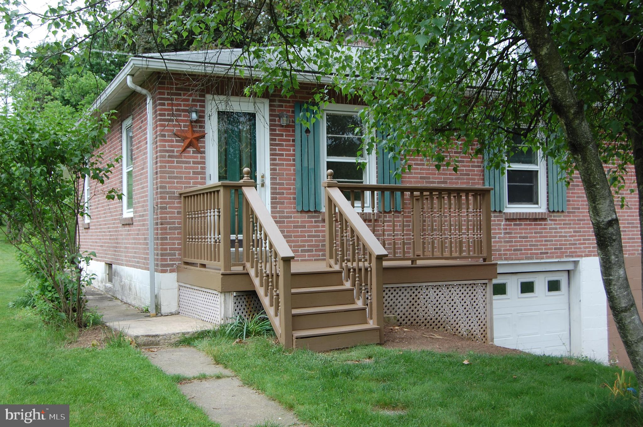33 Montrose Boulevard Reading, PA 19607 - Photo 1 of 21 Gallery Image 1