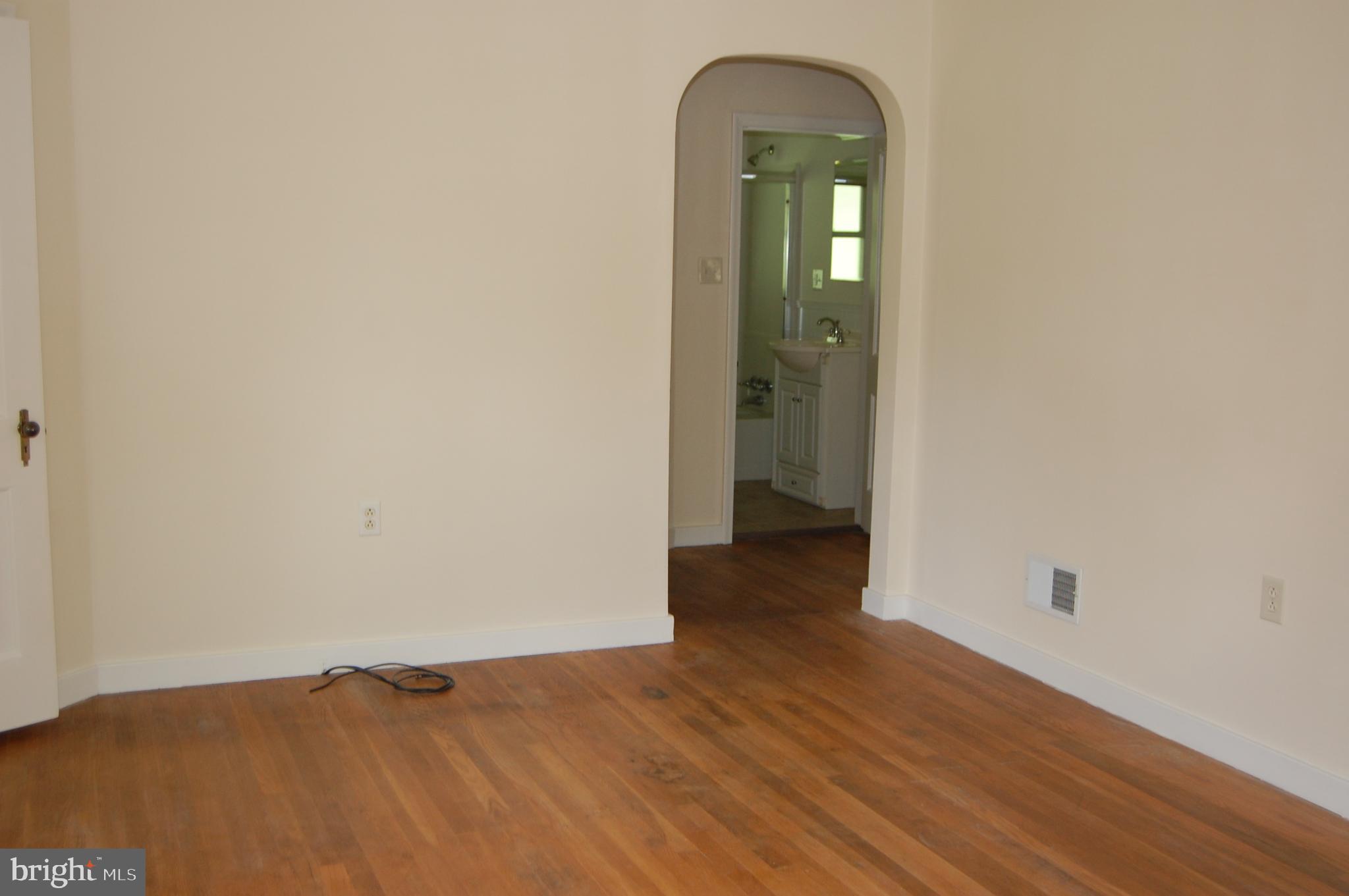 33 Montrose Boulevard Reading, PA 19607 - Photo 10 of 21 Gallery Image 10