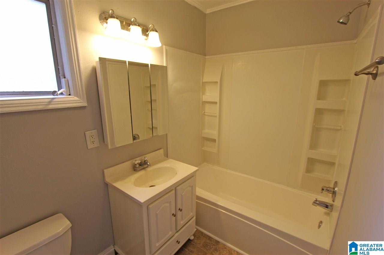403 Main Street Weaver, AL 36277 - Photo 10 of 43