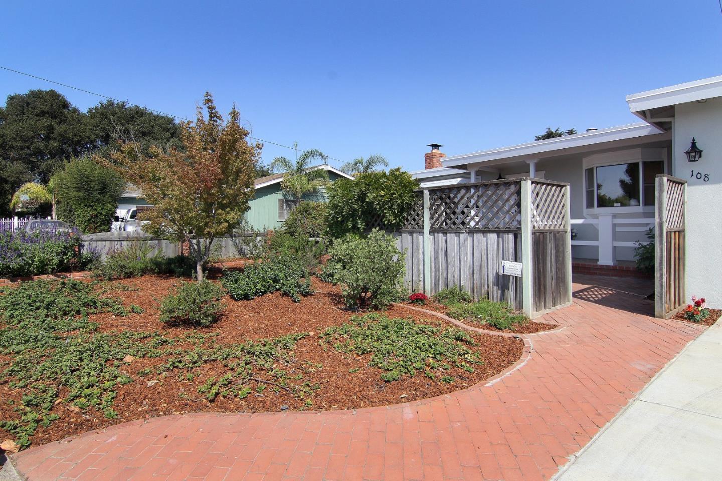 108 Calabasas Road Watsonville, CA 95076 - Photo 2 of 34 Gallery Image 2