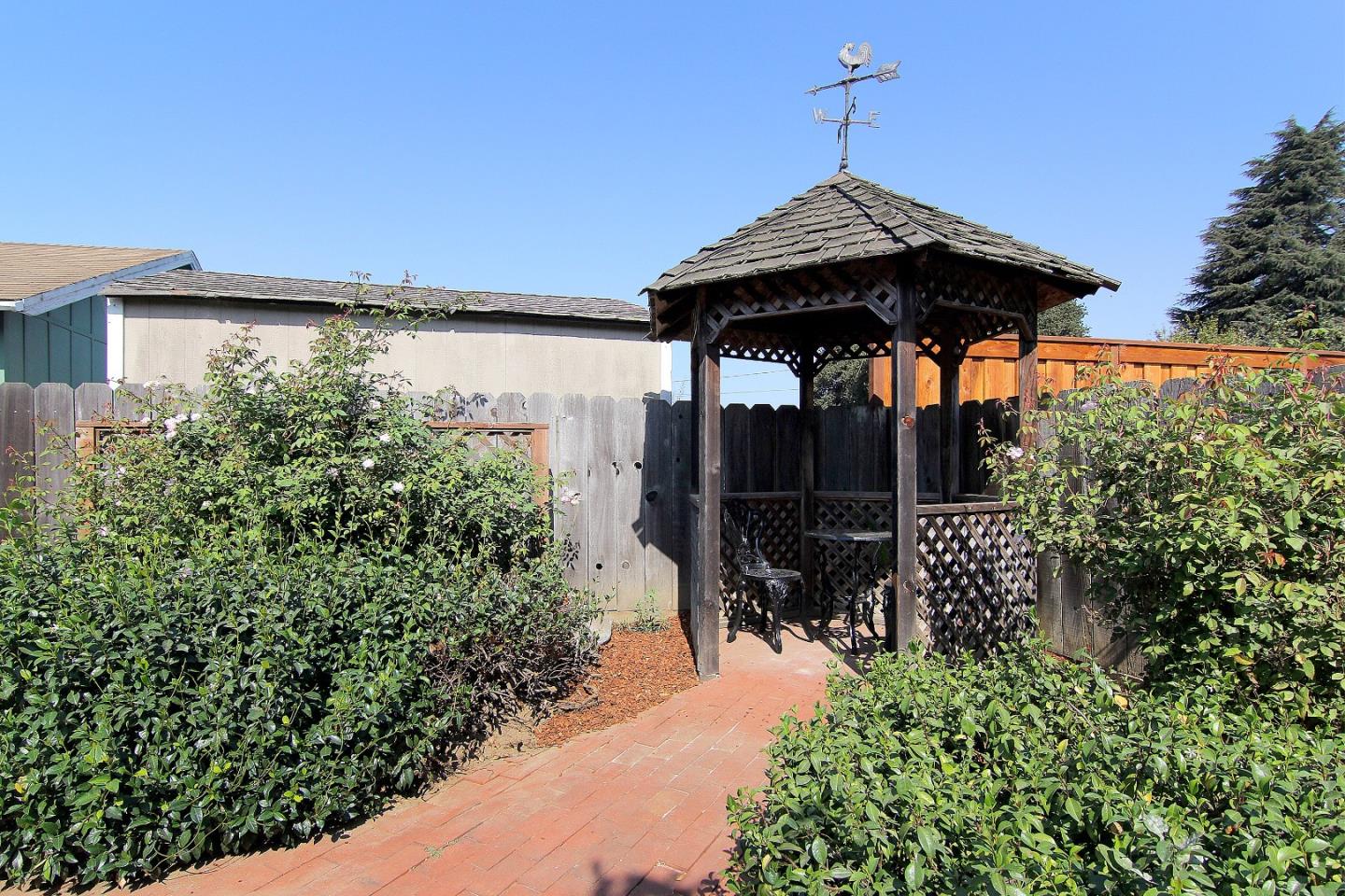 108 Calabasas Road Watsonville, CA 95076 - Photo 28 of 34 Gallery Image 28