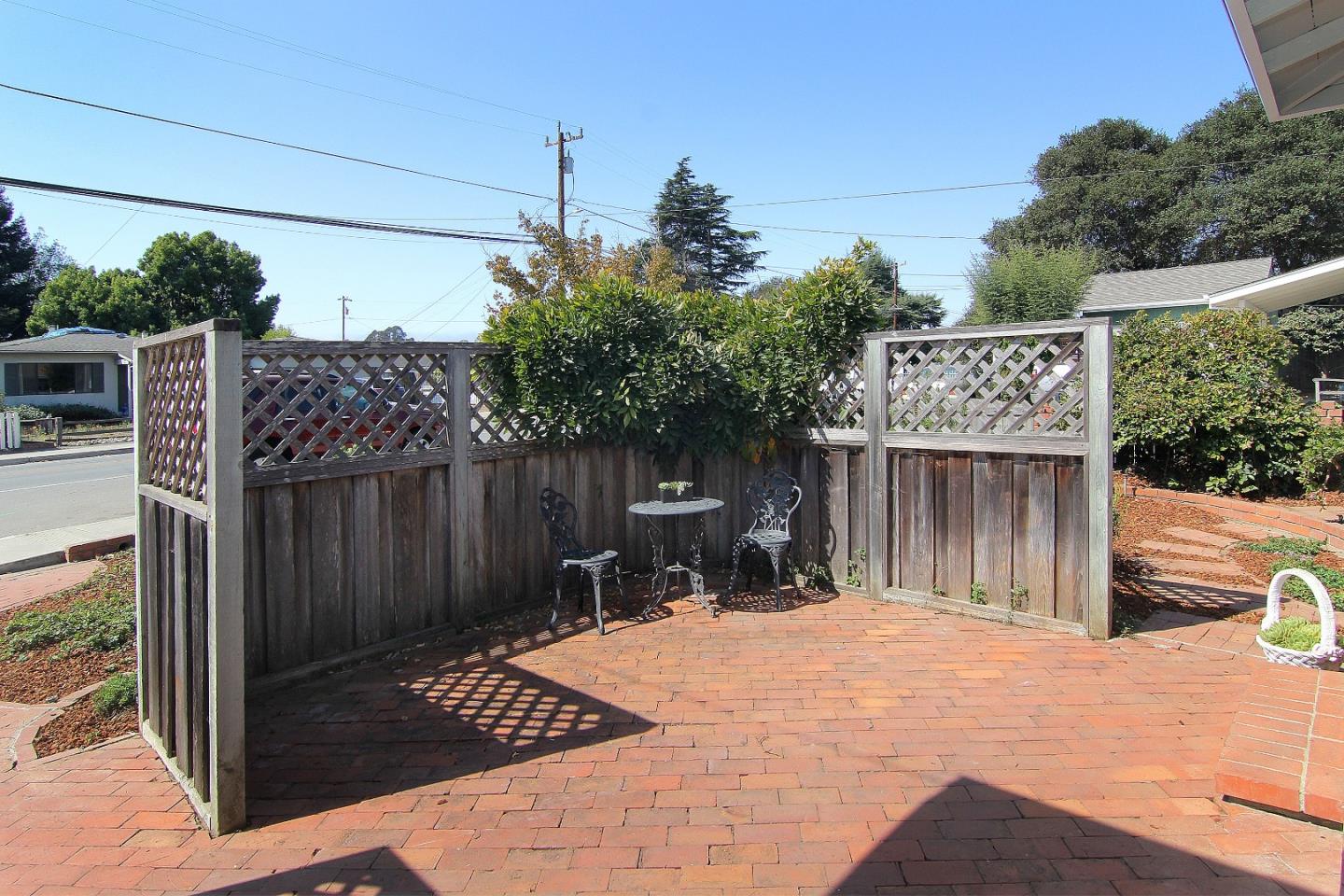 108 Calabasas Road Watsonville, CA 95076 - Photo 3 of 34 Gallery Image 3