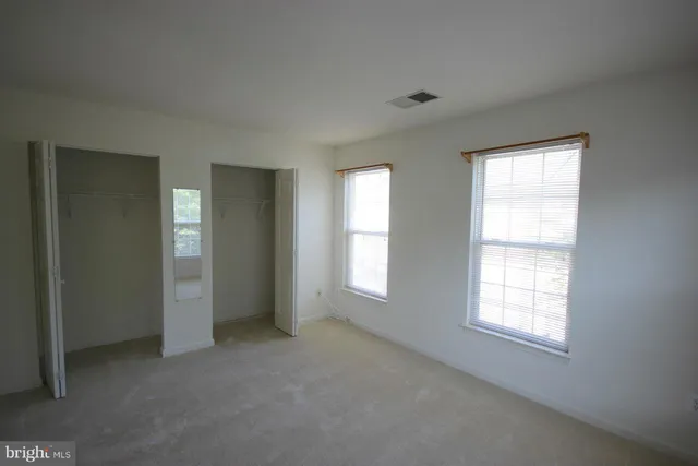 a view of empty room and window