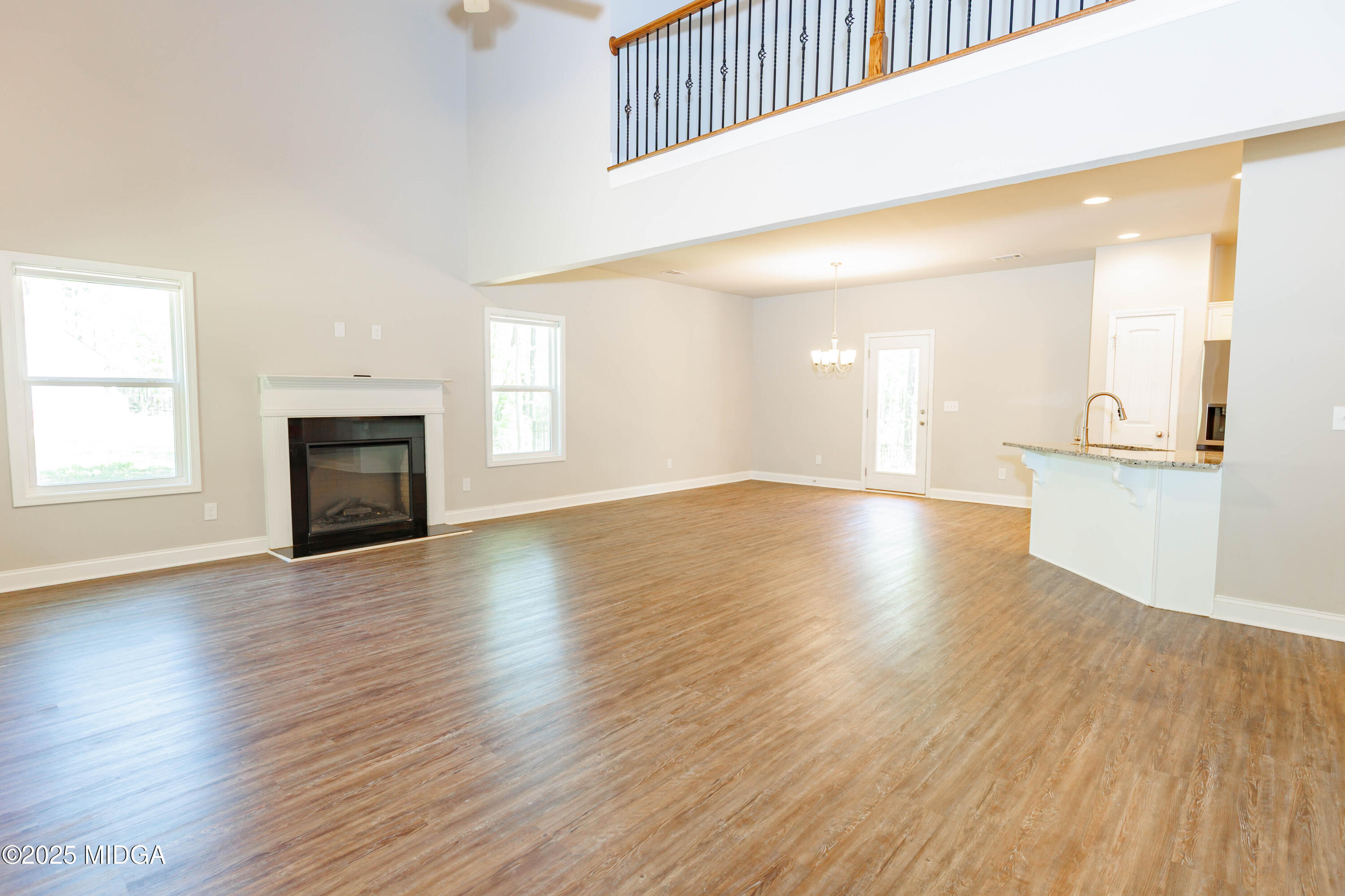 1737 Hopewell Road Forsyth, GA 31029 - Photo 5 of 27 oneonetwo (1 of 9)