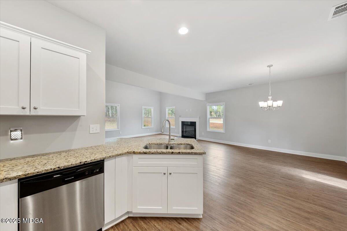 1737 Hopewell Road Forsyth, GA 31029 - Photo 9 of 27 9