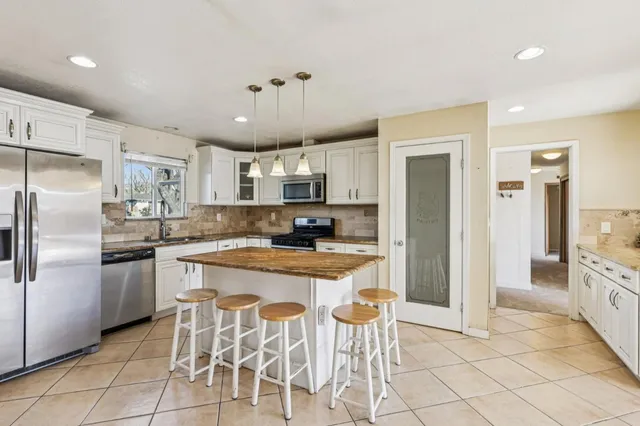 $1,399,999 | 320 Coelho Street, Milpitas, CA 95035