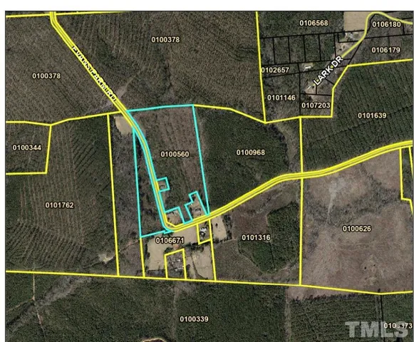 a view of outdoor space