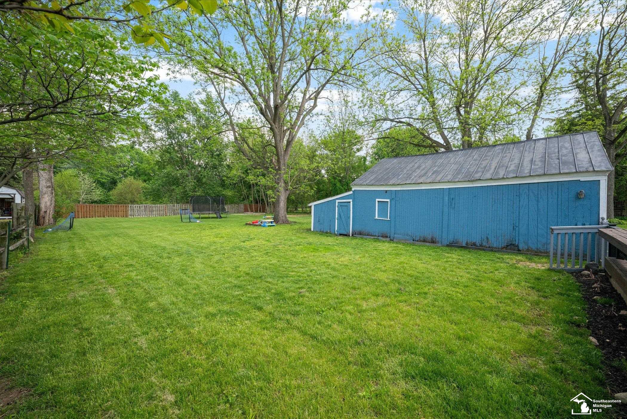6656 Secor Road Lambertville, MI 48144 - Photo 34 of 38
