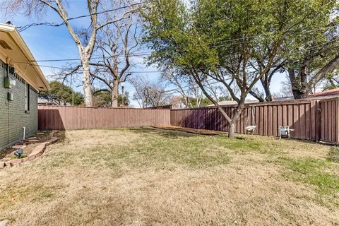 $460,000 | 2476 Pinebluff Drive, Dallas, TX 75228