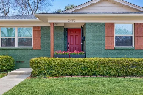 $460,000 | 2476 Pinebluff Drive, Dallas, TX 75228