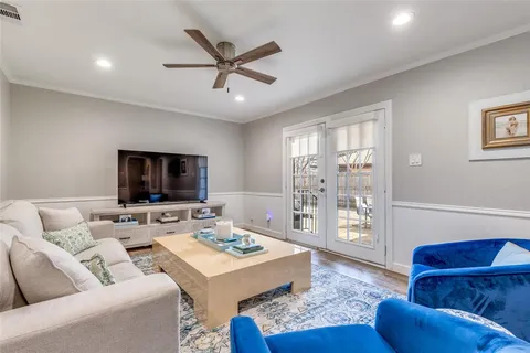 $460,000 | 2476 Pinebluff Drive, Dallas, TX 75228