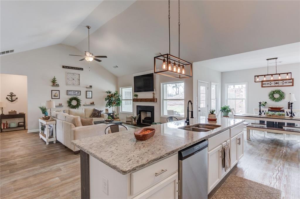 360 Mulberry Road Northwest Winder, GA 30680 - Photo 10 of 41