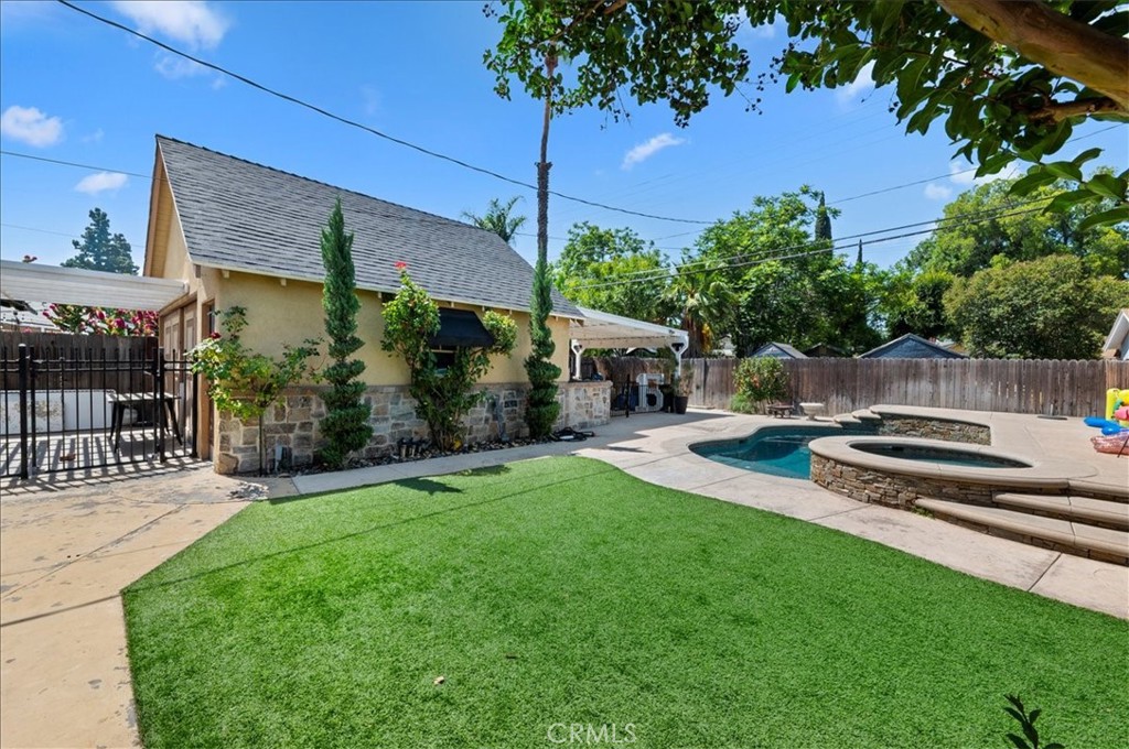 3968 Elmwood Court Riverside, CA 92506 - Photo 34 of 38