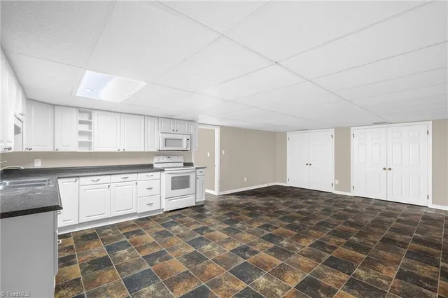 $409,900 | 1175 Whispering Pines Drive, Kernersville, NC 27284