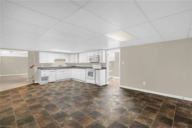 $409,900 | 1175 Whispering Pines Drive, Kernersville, NC 27284