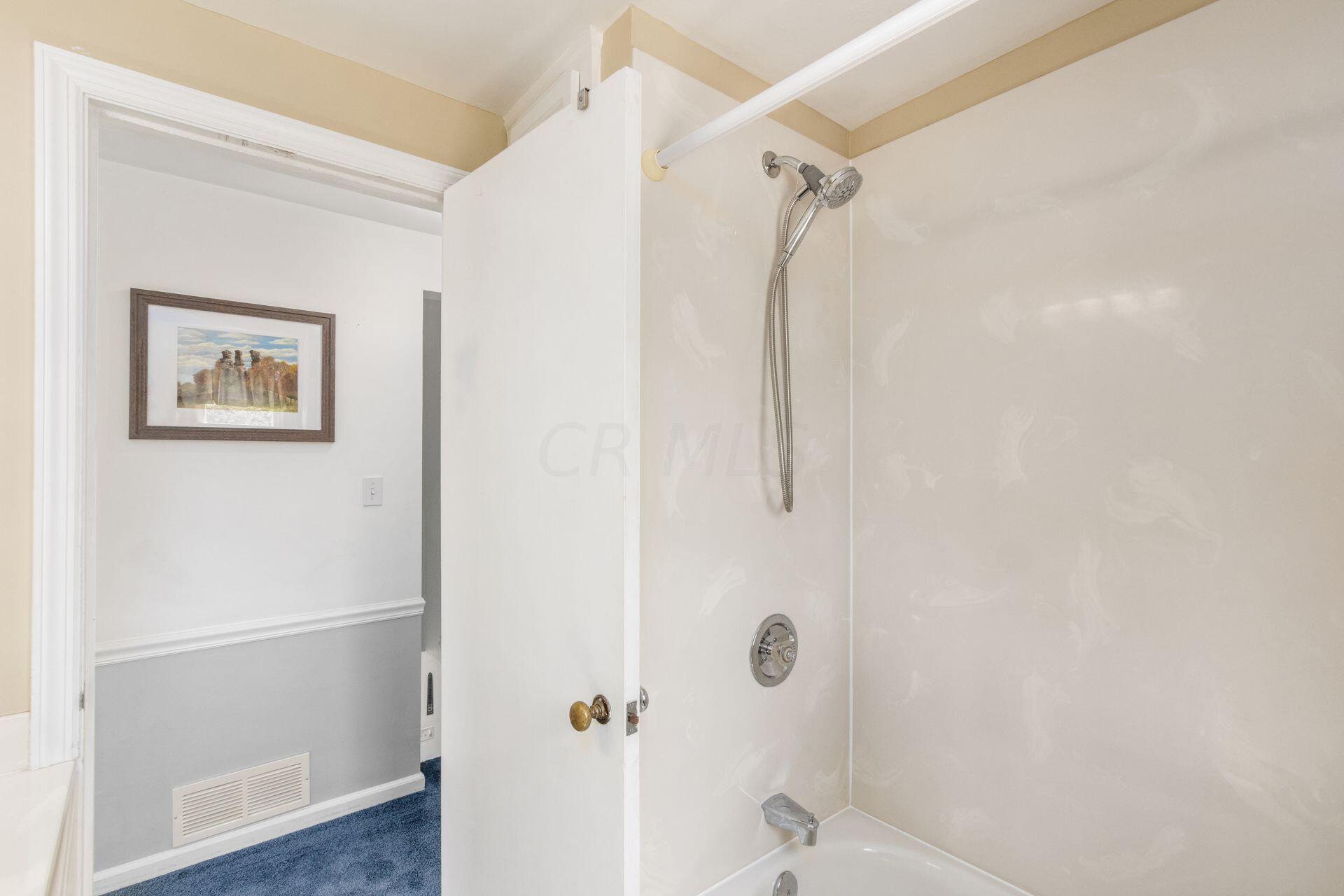 2169 Ridgecliff Road Columbus, OH 43221 - Photo 23 of 44 023_ 2169 Ridgecliff Rd-067_1