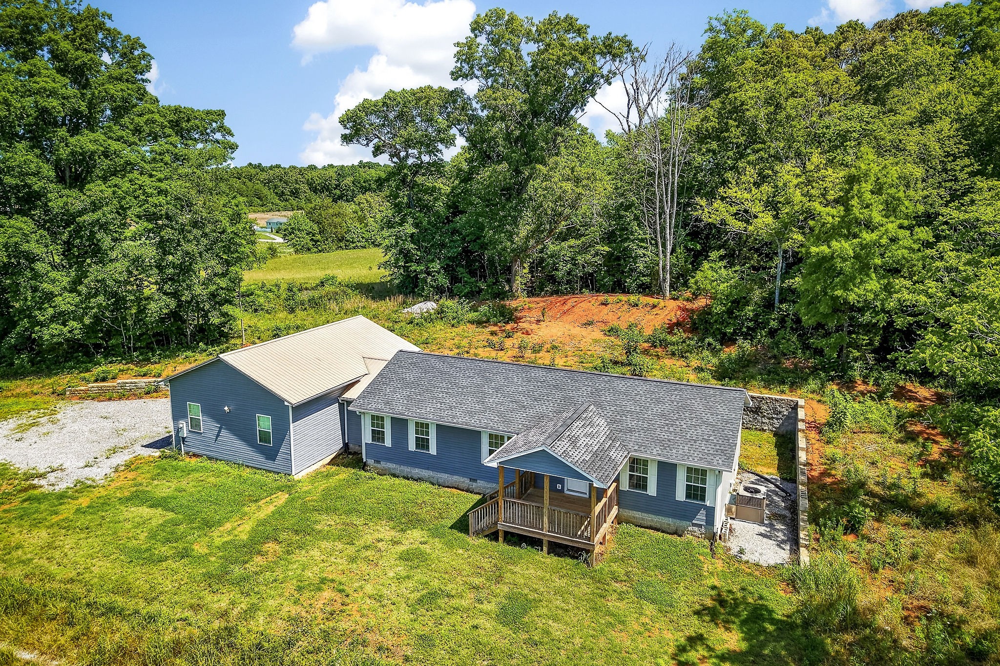 6101 Old Kentucky Road Sparta, TN 38583 - Photo 2 of 42