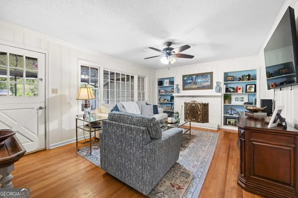 $279,900 | 1909 Azalea Drive, Valdosta, GA 31602