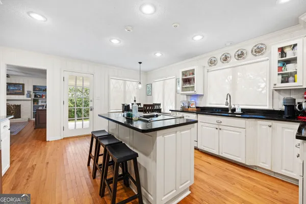 $279,900 | 1909 Azalea Drive, Valdosta, GA 31602