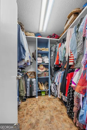 $279,900 | 1909 Azalea Drive, Valdosta, GA 31602