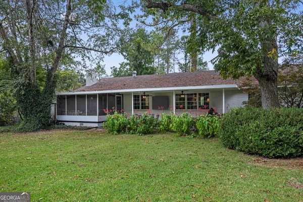 $279,900 | 1909 Azalea Drive, Valdosta, GA 31602