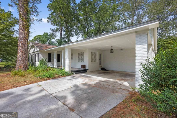 $279,900 | 1909 Azalea Drive, Valdosta, GA 31602