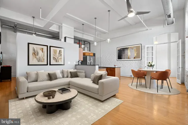 $689,500 | 440 12th Street Northeast, Unit 210, Washington, DC 20002