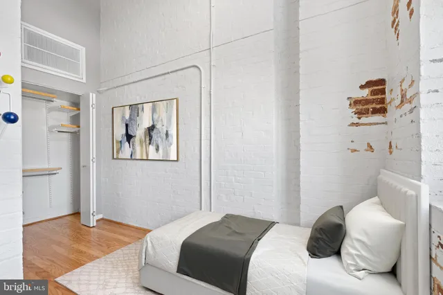 $689,500 | 440 12th Street Northeast, Unit 210, Washington, DC 20002