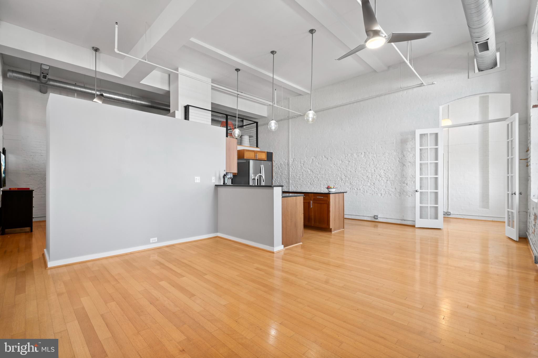 440 12th Street Northeast, Unit 210 Washington, DC 20002 - Photo 6 of 26 High Ceilings