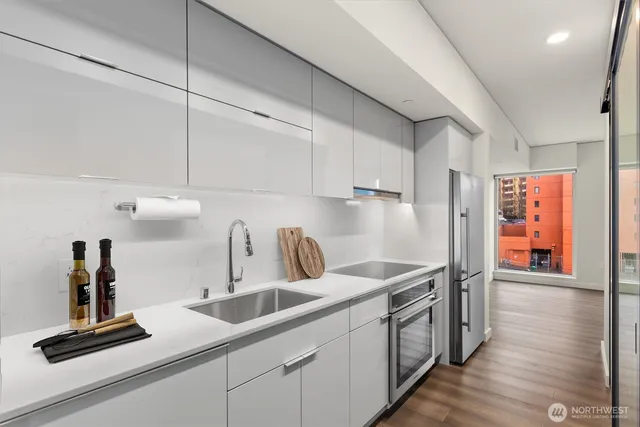 $360,000 | 450 South Main Street, Unit 506, Seattle, WA 98104