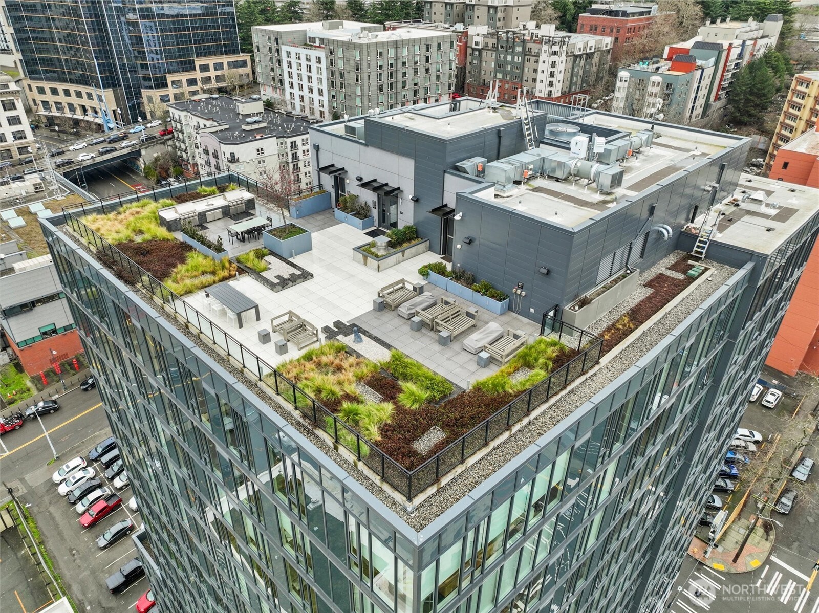 450 South Main Street, Unit 506 Seattle, WA 98104 - Photo 35 of 39